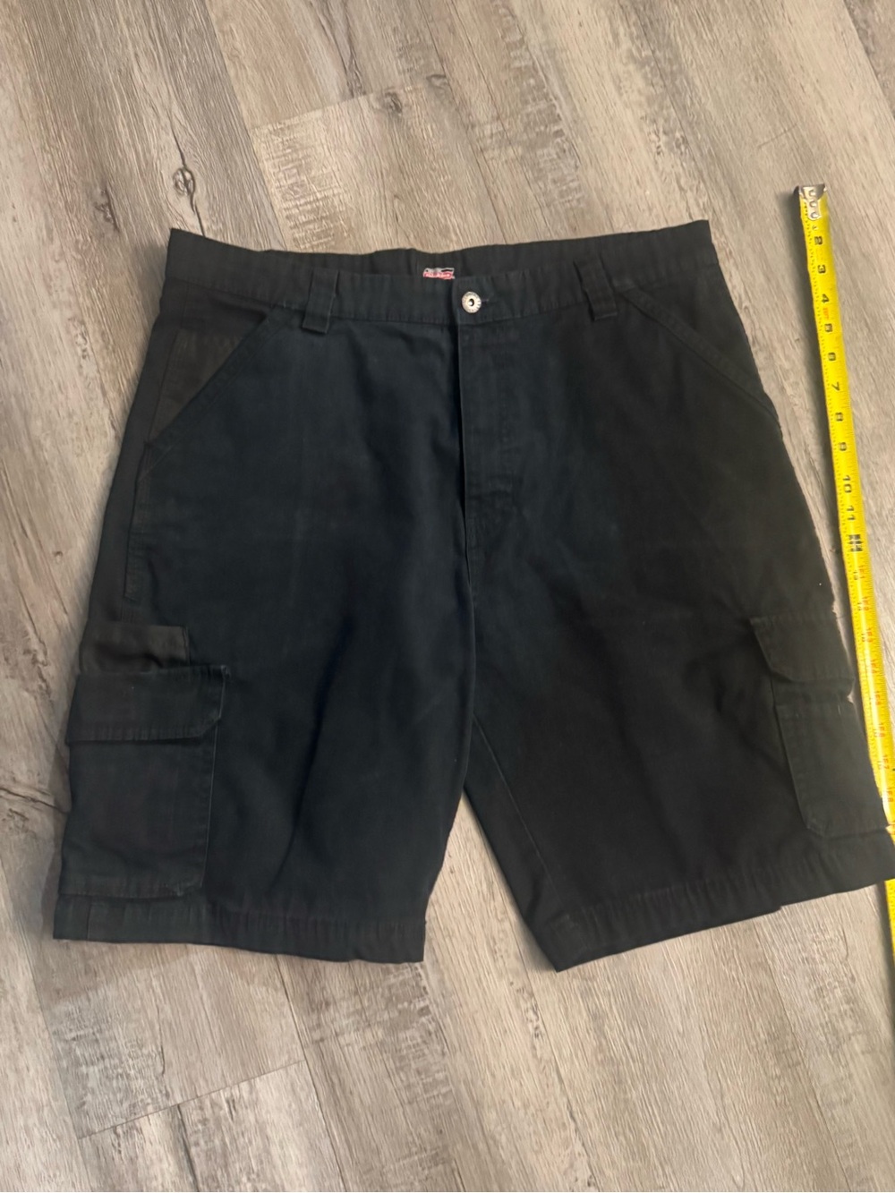 Dickies Black Men's Cargo Shorts with Side Pockets